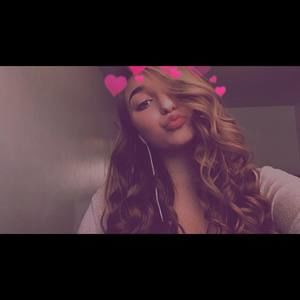 Meet your Posher, Christina